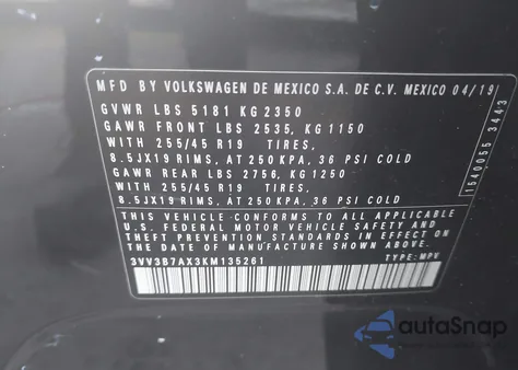 2019 Volkswagen Tiguan 2.0T Se/2.0T Sel/2.0T Sel R-Line/2.0T Sel R-Line Black z USA, uszkodzony, nr VIN 3VV3B7AX3KM135261